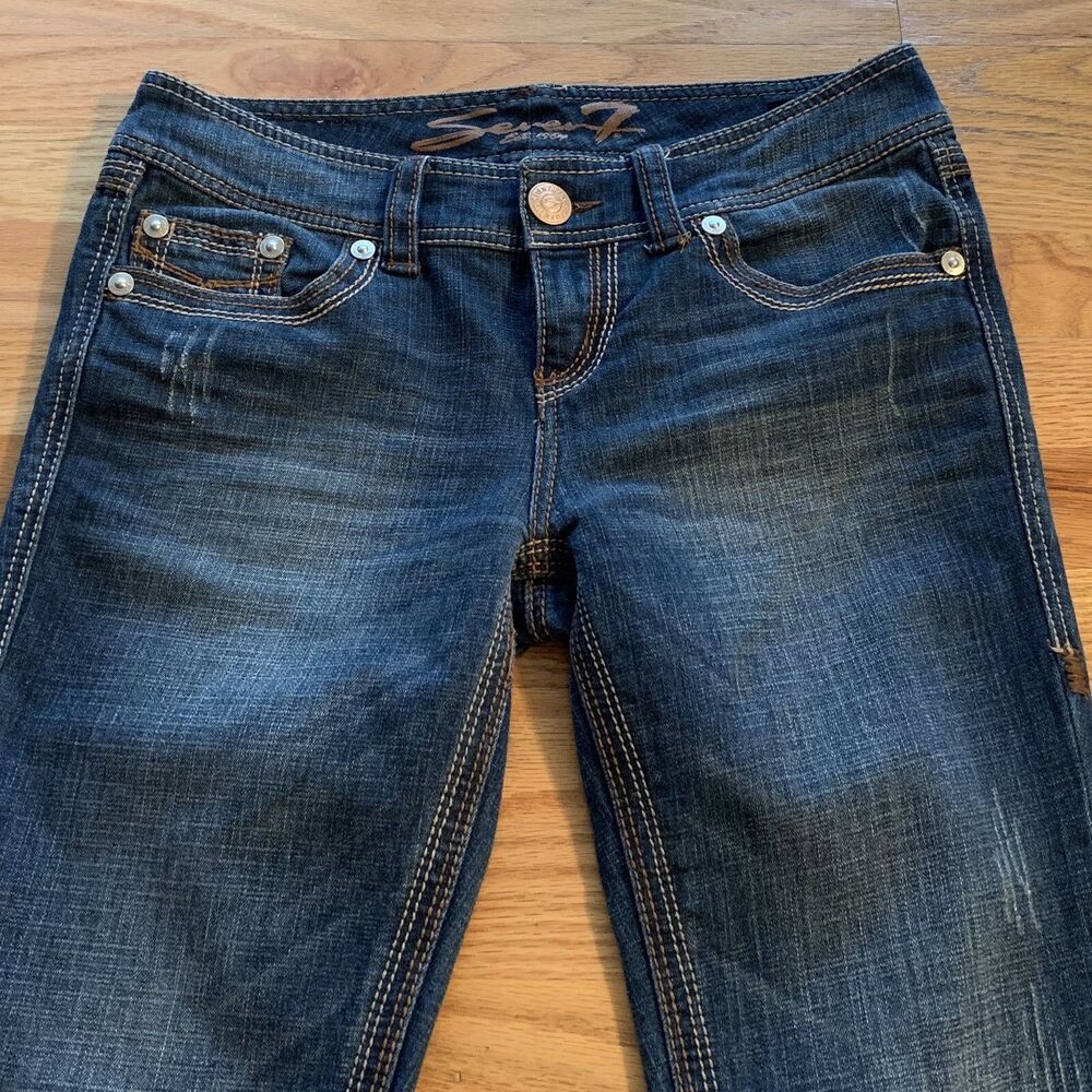 SEVEN7 Jeans Bootcut Distressed Flap Pockets Low Rise Women's Size 28/6 NWOT - Picture 9 of 12
